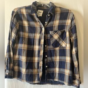 Aerie Women’s‎ Plaid Flannel Blue and Tan Long sleeve Shirt Size Medium